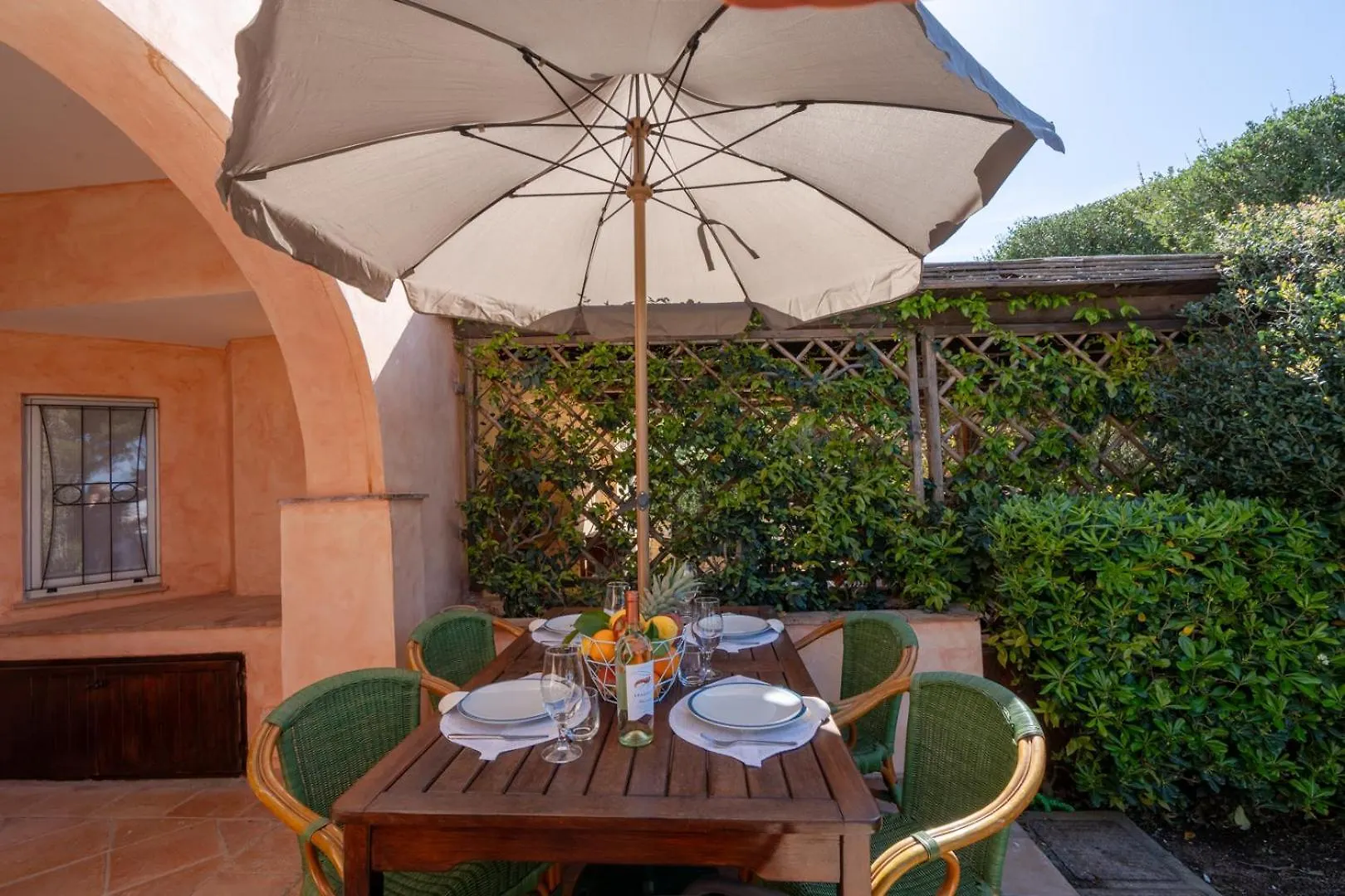 Apartment Baja Sardinia - Cala Dei Ginepri, Villetta A 80M Dalla Spiaggia Cala Bitta Italy
