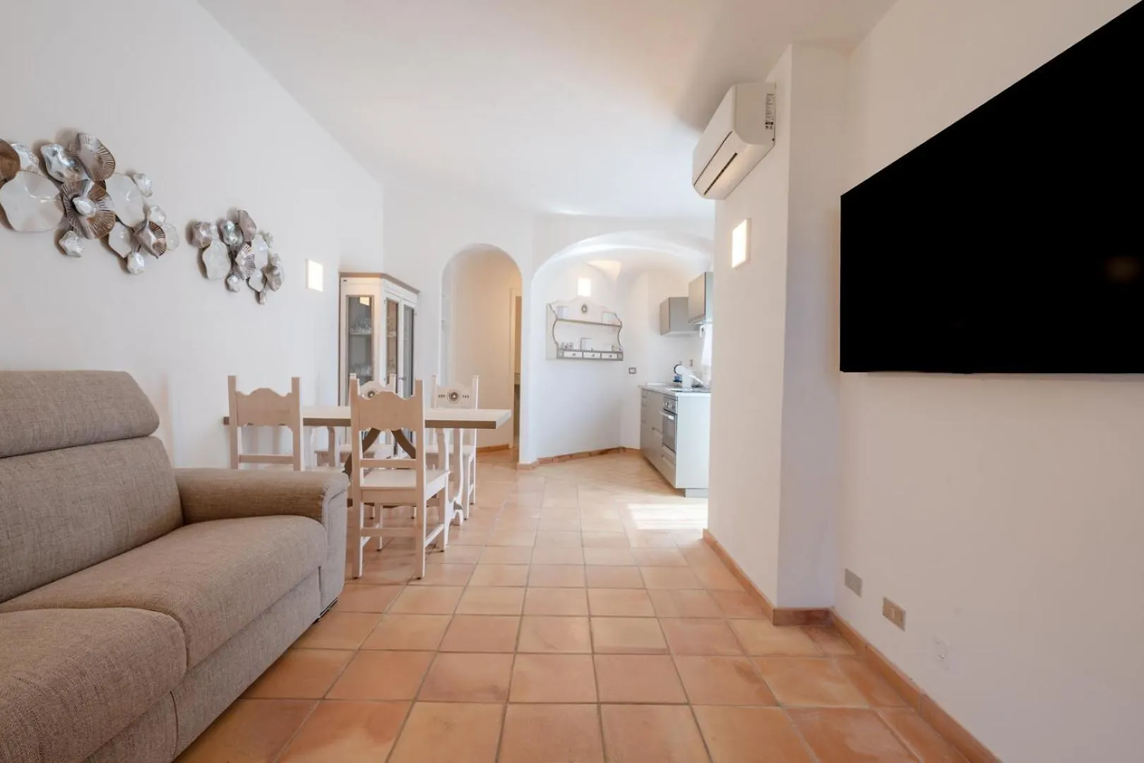 Apartment Baja Sardinia - Cala Dei Ginepri, Villetta A 80M Dalla Spiaggia Cala Bitta